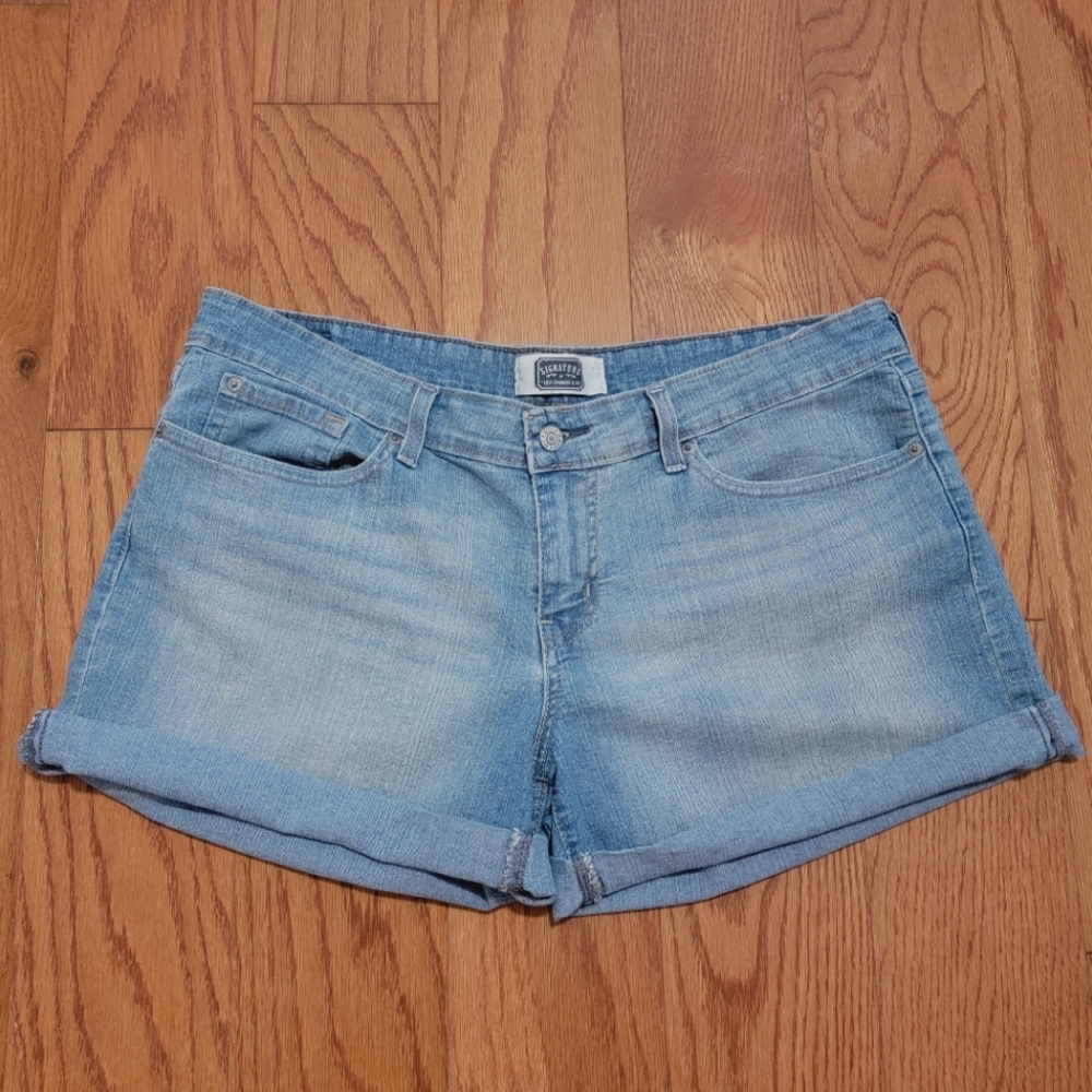 Levi's Cuffed Denim Shorts